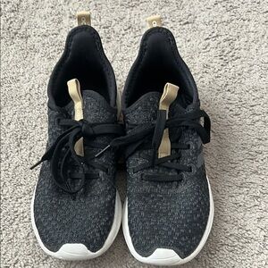 Adidas size 6 1/2 on cloud